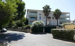 appartement 2 pièces à Sanary-sur-Mer (83110) — photo 2