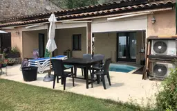 maison 6 pièces à Tourrettes (83440)