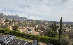 appartement 3 pièces à Vence (06140)
