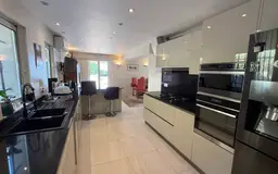 maison 10 pièces à Antibes (06600) — photo 10