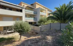 appartement 3 pièces à Fréjus (83600)