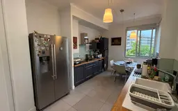 appartement 6 pièces à Marseille (13008) — photo 8