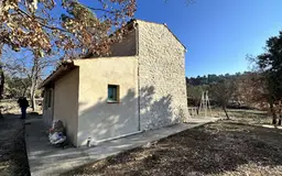 maison 16 pièces à Grambois (84240) — photo 14