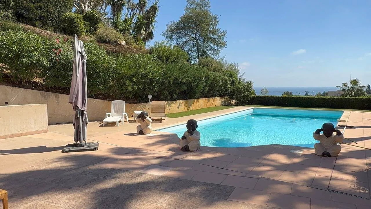 maison 10 pièces à Antibes (06600)