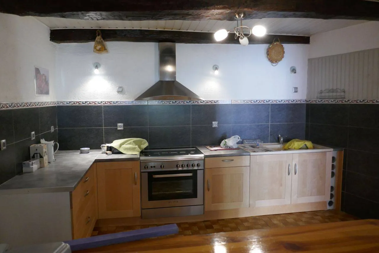 appartement 6 pièces à Belgentier (83210)