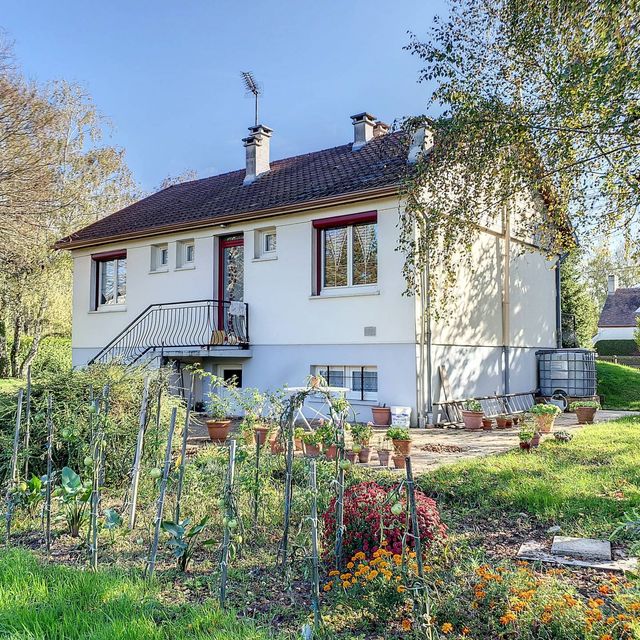Maison ,F3,Fay aux Loges,45450,Loiret,Viager Occupé,87 et 81 ans